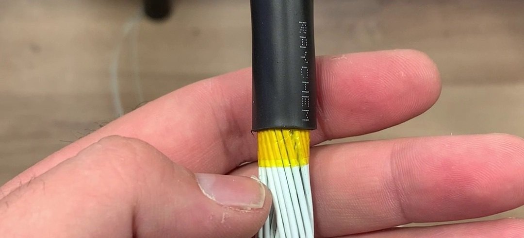 Cable Spec 55 bajo funda Raychem DR-25